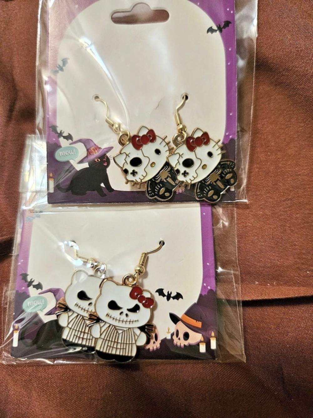 Novelty Character Earrings White & Black NWT